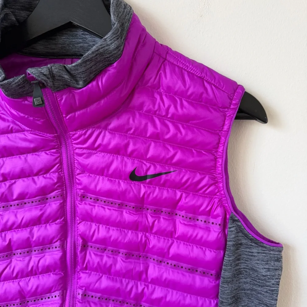 Nike AeroLoft Fushia Golf Vest Women’s Size L - Picture 4 of 10